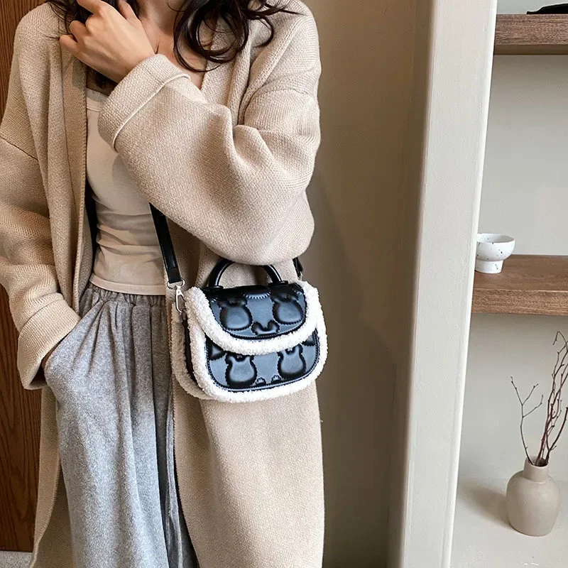 Mini Shoulder Bags NEW Autumn Winter Simple Commuter Crossbody Bag Underarm Sweet Girls Casual Purses Unique Design Handbags