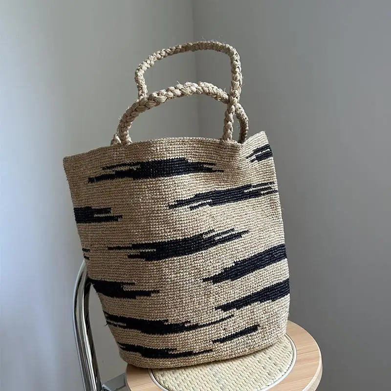 thumbnail image 1 of Nuevo bolso de hombro tejido a mano con diseño geométrico Lafite Grass, moderno y sencillo, bolso de mano de gran capacidad para vacaciones en la playa, 1 of 5
