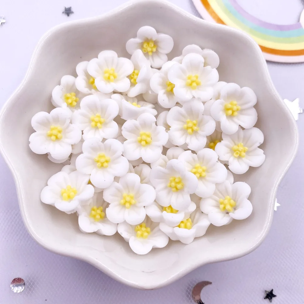 50 Colorful 14mm Resin Morning Glory Flower Gems