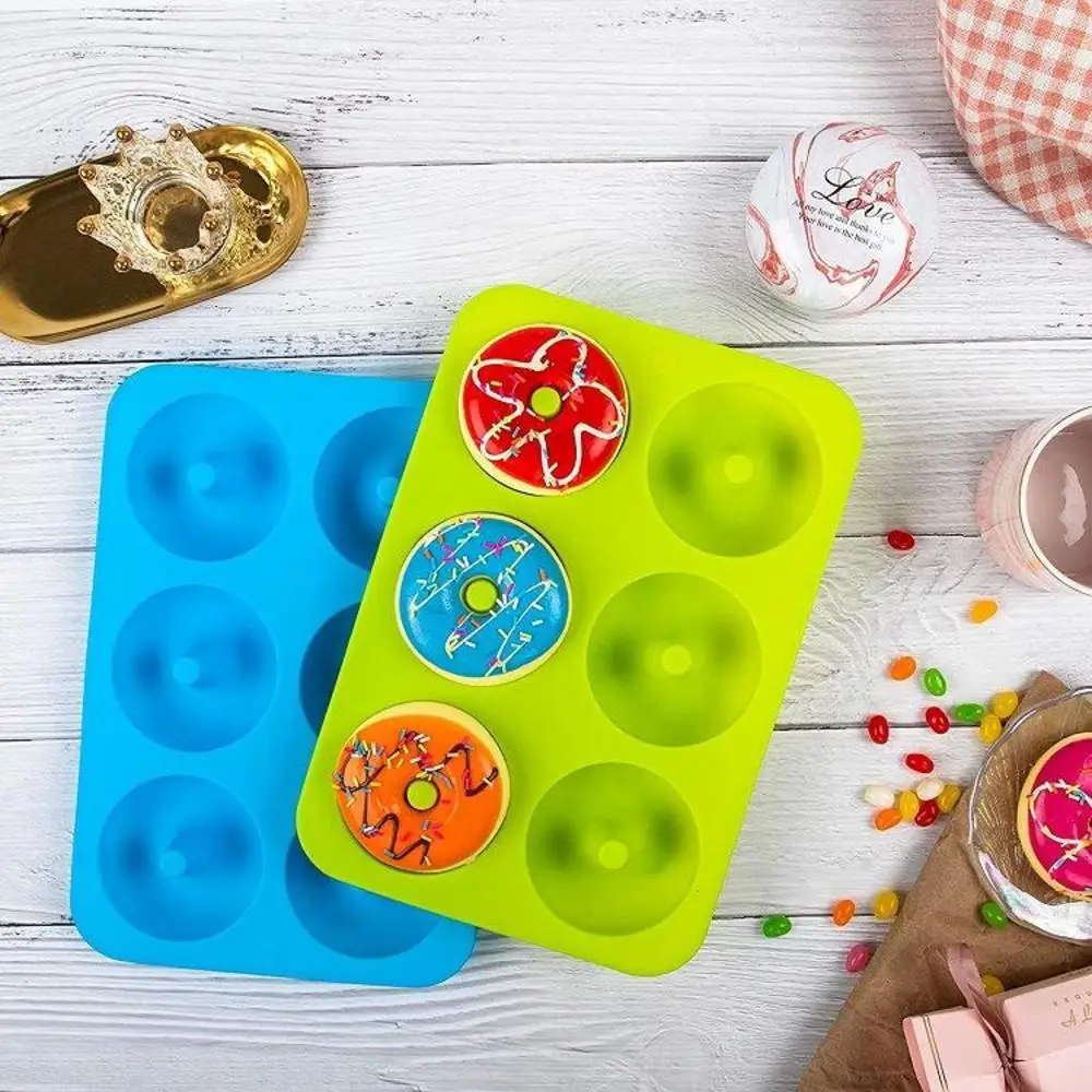Description Picture 5 of itemSilicone Baking Pan For Pastry Donuts Silicon Form Doughnut Mould DIY Cake Chocolate Dessert Bakery Tools 6 Full-Size Doughnuts