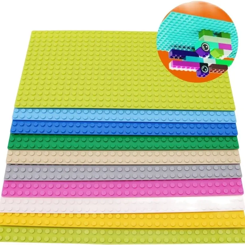 Set of 2 Classic Building Baseplates - Large Plastic Construction Block Bases
