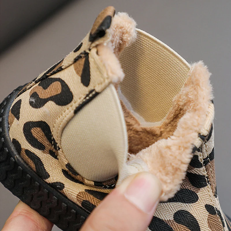 Children High-top Canvas Shoes Baby Cute Cookies Boots Girls Fashion Leopard Print Short Boots Boys Warm Army Green Cotton Shoes