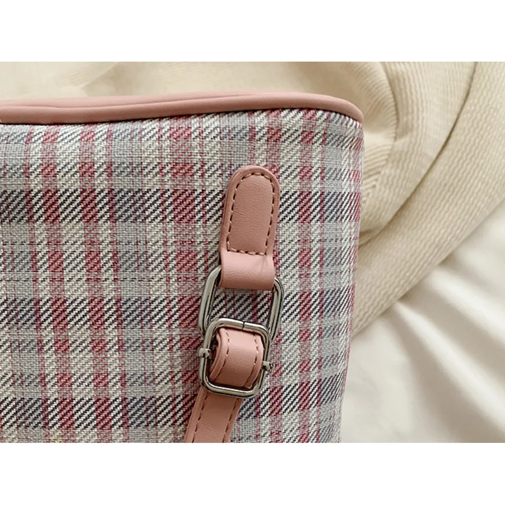 Backpack for women, fashionable niche design, hand-held Korean version backpack, high-end feeling, bucket bag, trendy_voghion.com