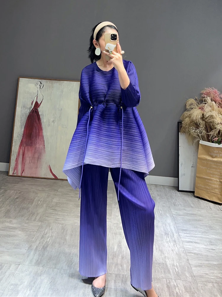 Miyake Pleated Gradient Blue Belt Sets 2022 Spring  Summer High Fashion Loose Two Piece Suits Designer Clothes 5