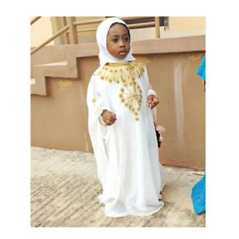 Рисунок 2 - Белое детское платье-Кафтан для девочек