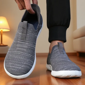 2025 جديد شبكة أحذية الصيف خفيفة الوزن الرجال خفيفة الوزن لينة سوليد حذاء كاجوال جودة عالية الانزلاق على الشقق الذكور أحذية مشي 4