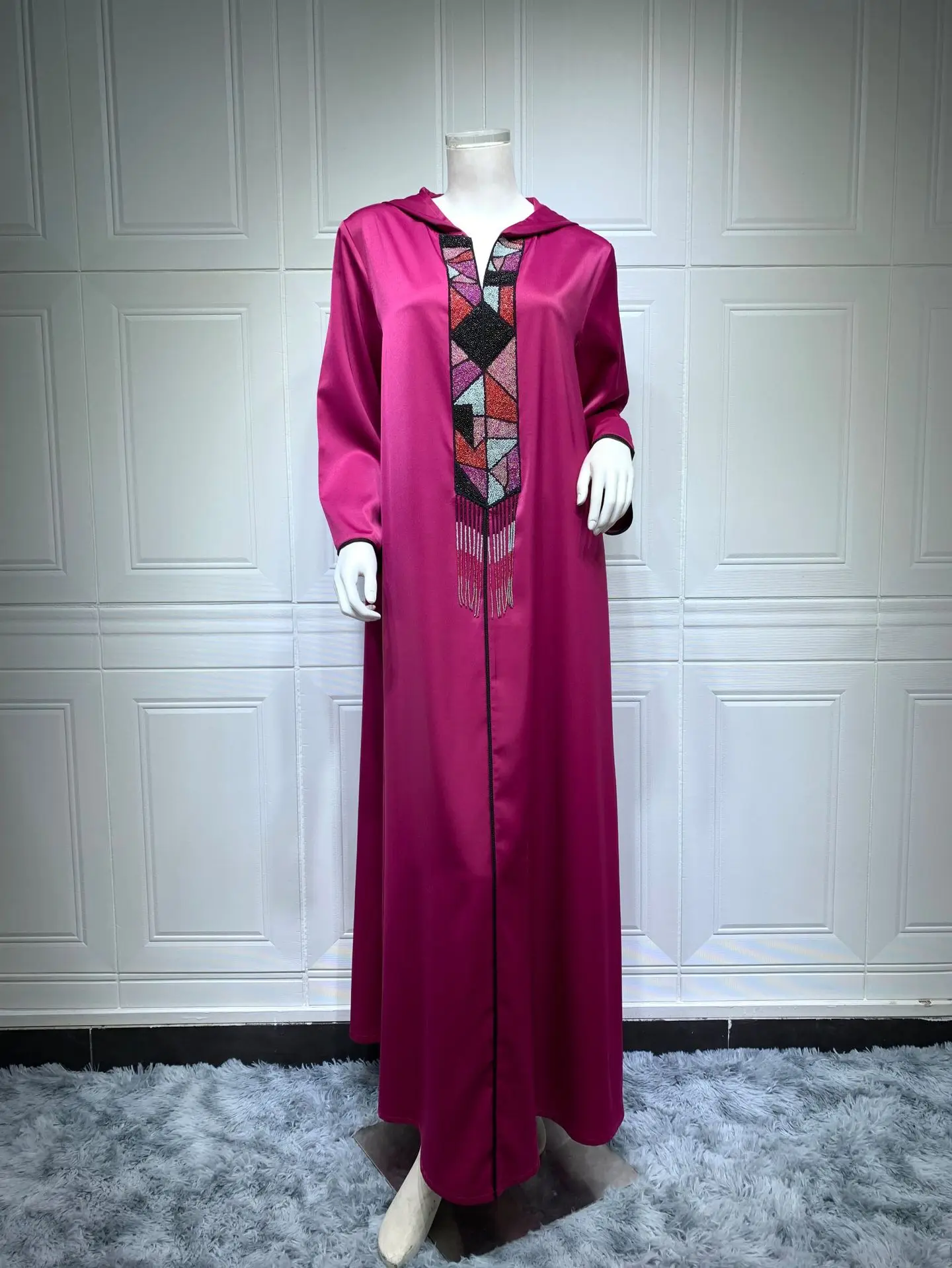 Satin Hooded Abaya Dress for Women Luruxy Beaded Tassel Robe Muslim Moroccan Caftan Dubai Turkey Arab Oman Clothes 2023