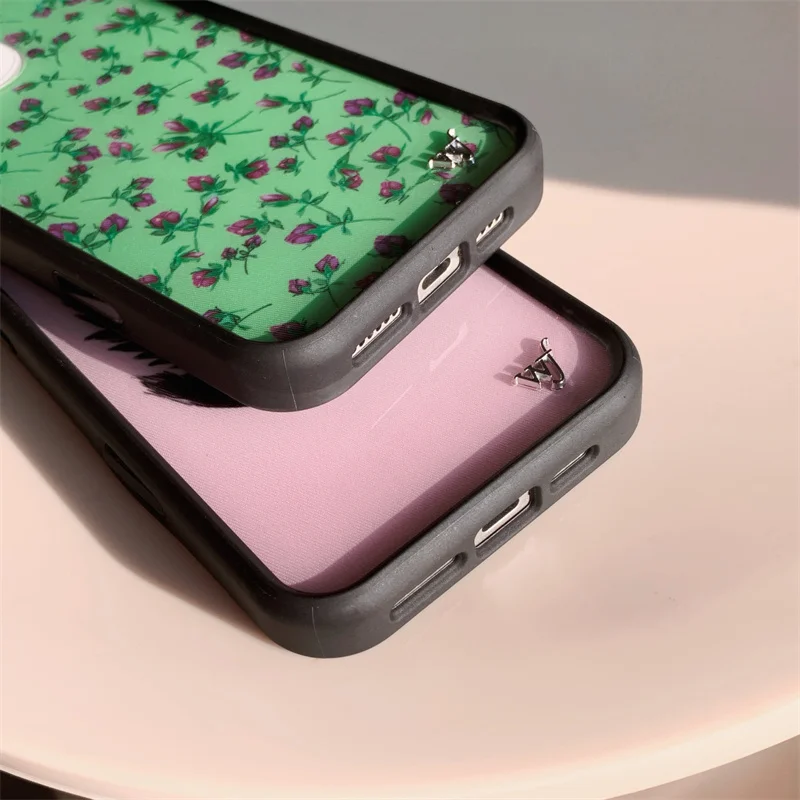 Wildflower 3D Purple Rose Floral Phone Case – Elegant Black Swan Design