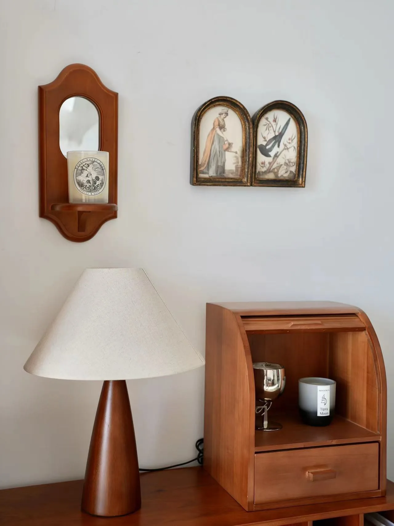 Retro Solid Wood Fabric Lamp