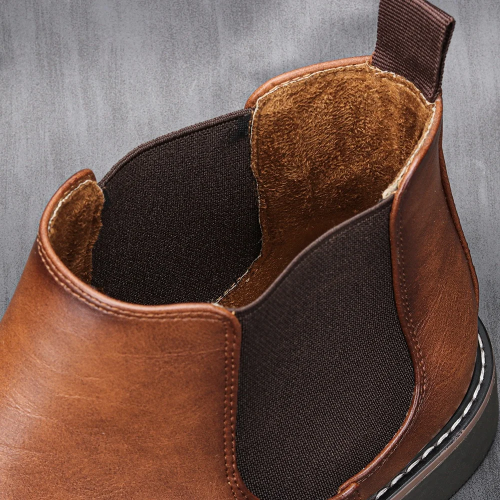 Men’s retro leather ankle boots in classic 2026 fashion style 02