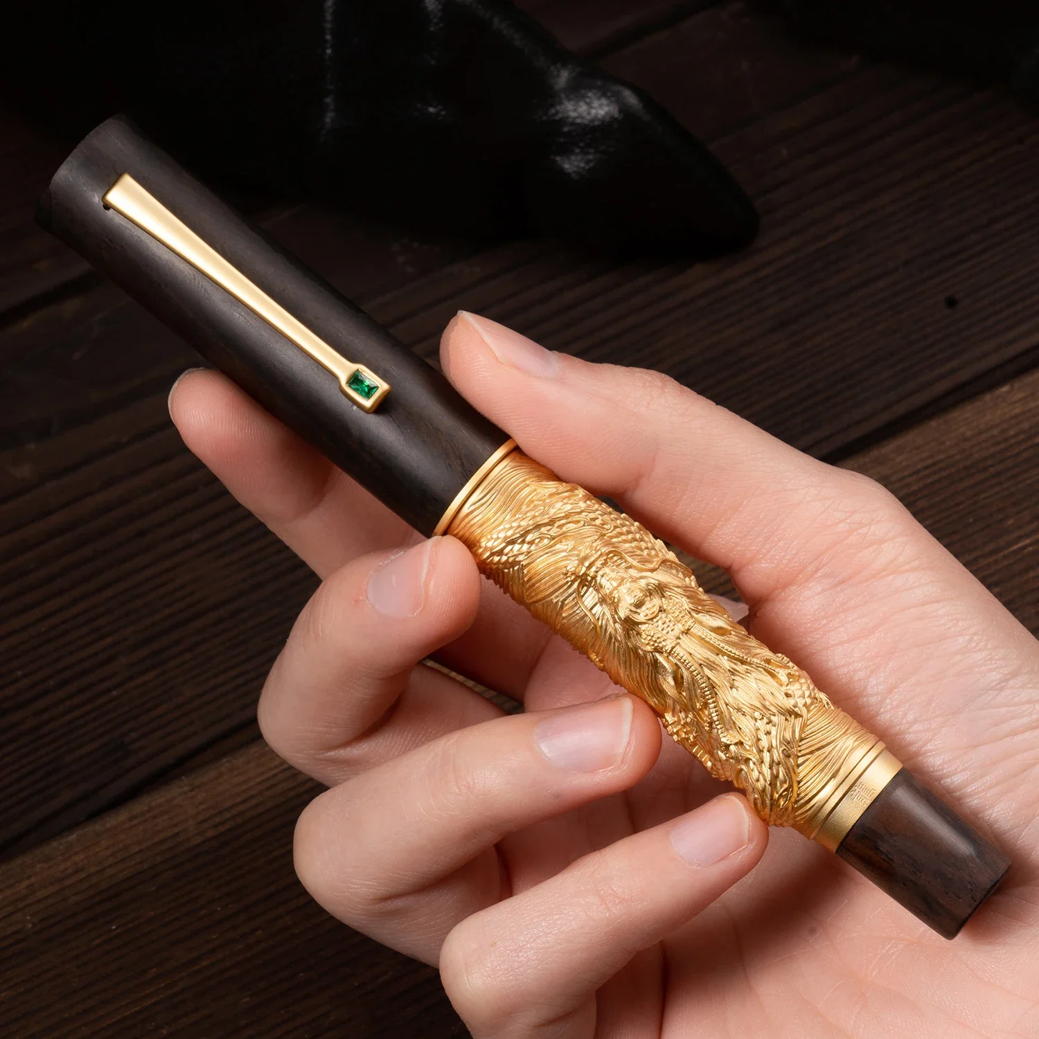 

Hongdian N24 Dragon Year Limited Fountain Pen EF/F Nib, Golden Stereoscopic Carving Writing Gift Pen