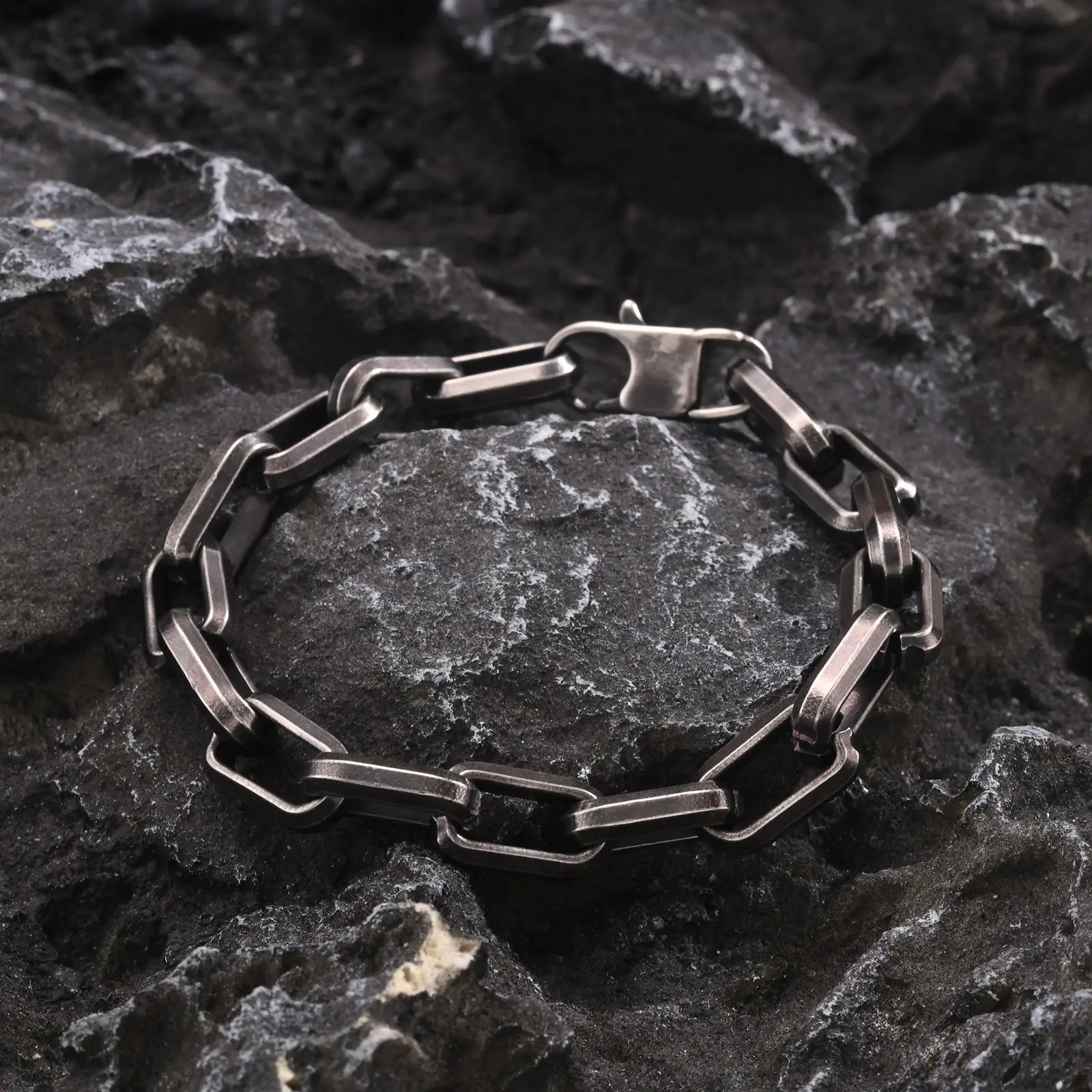 Vnox Punk Heavy Rectangular Link Chain Bracelets for Men Teens Boys Vintage Oxidized Paperclip Chain Wristband Chunky Jewelry