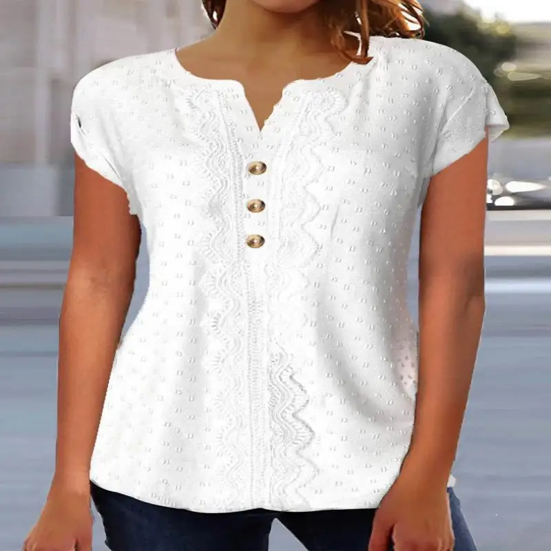 

Plus Size Women's Dot Short Sleeve V-neck Top