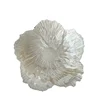 In Nordic modern flower-shaped fruit bowl shaped household candy salad plate luxury pearl snacks plate net red plate 4