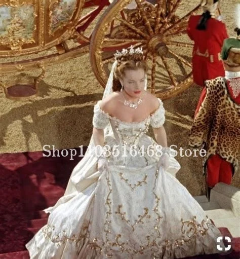 Vintage victorien princesse robes de bal sans bretelles or