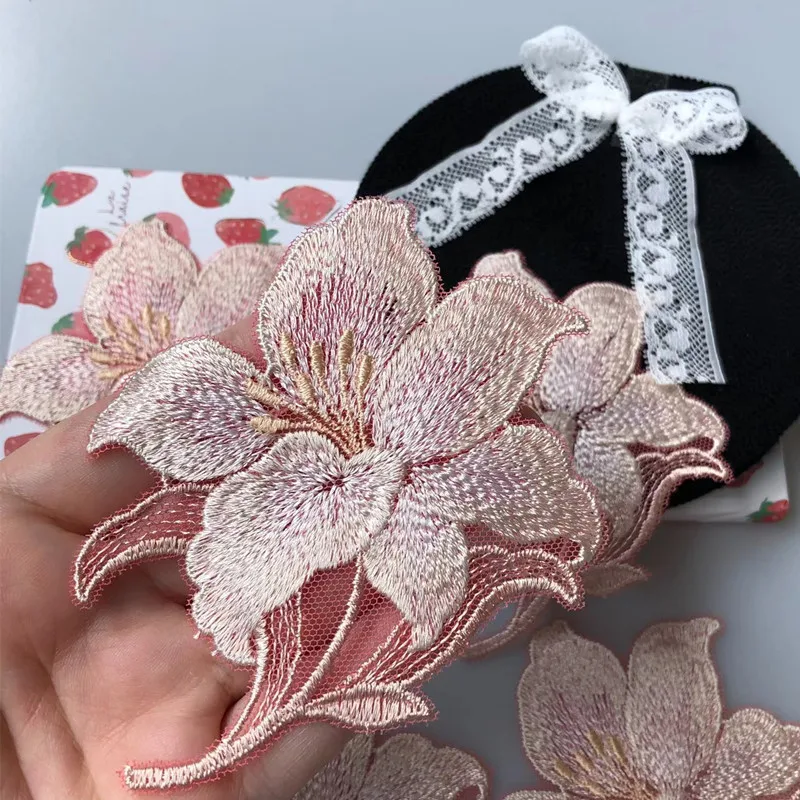Shiny Flesh Pink Mixed Hollow Gradient Sewing Motif Venise Lace Applique for Garment Embroidery Lace Patches 5Pcs/Lot 10*9cm
