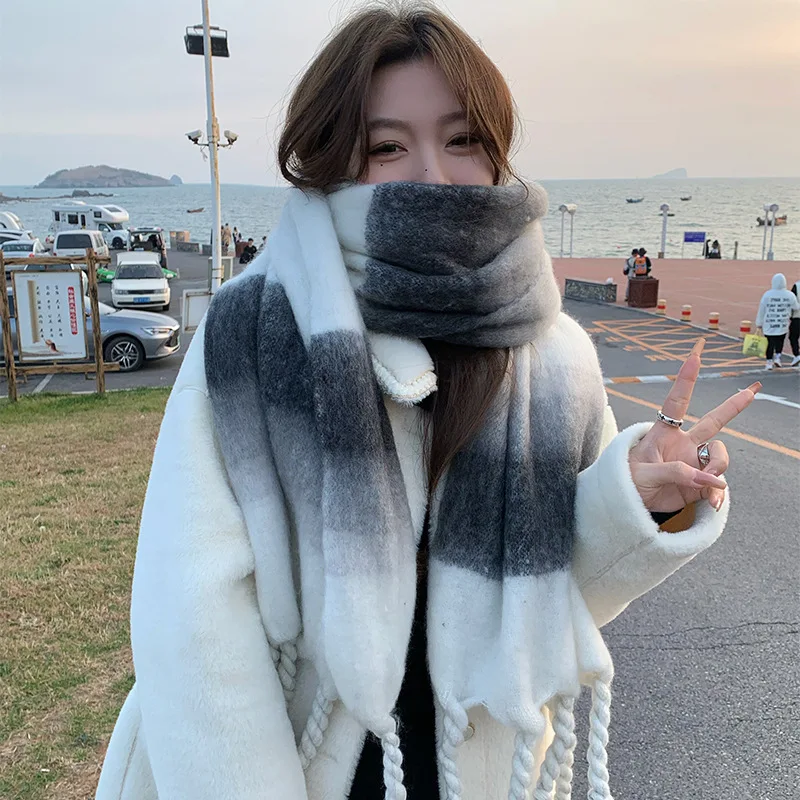 Рисунок 2 - Новый Зимний мохеровый шарф ручной