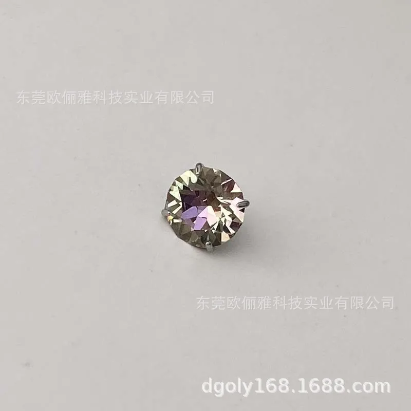 High-Quality Titanium Alloy Ear Studs with Diamond Detailing