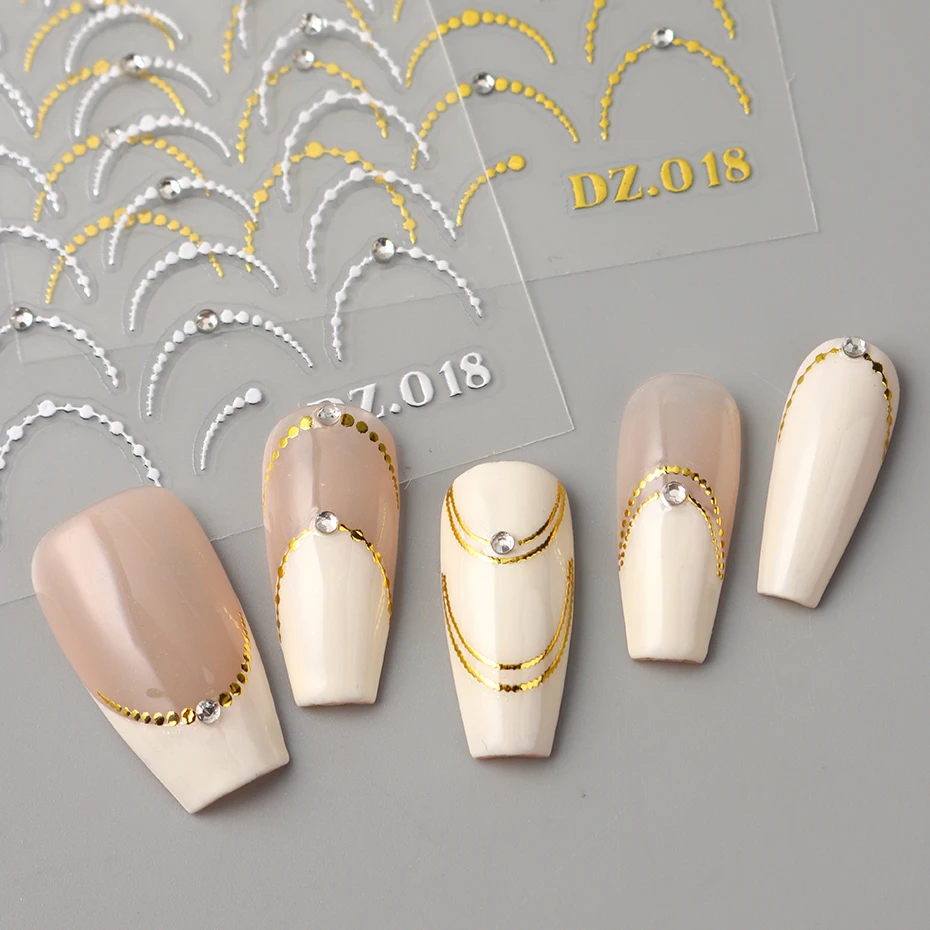 2개입 5D 엠보싱 골드 실버 프렌치 스타일 네일 스티커 우아한 라인스톤 메탈릭 물방울 무늬 곡선 라인 네일 참