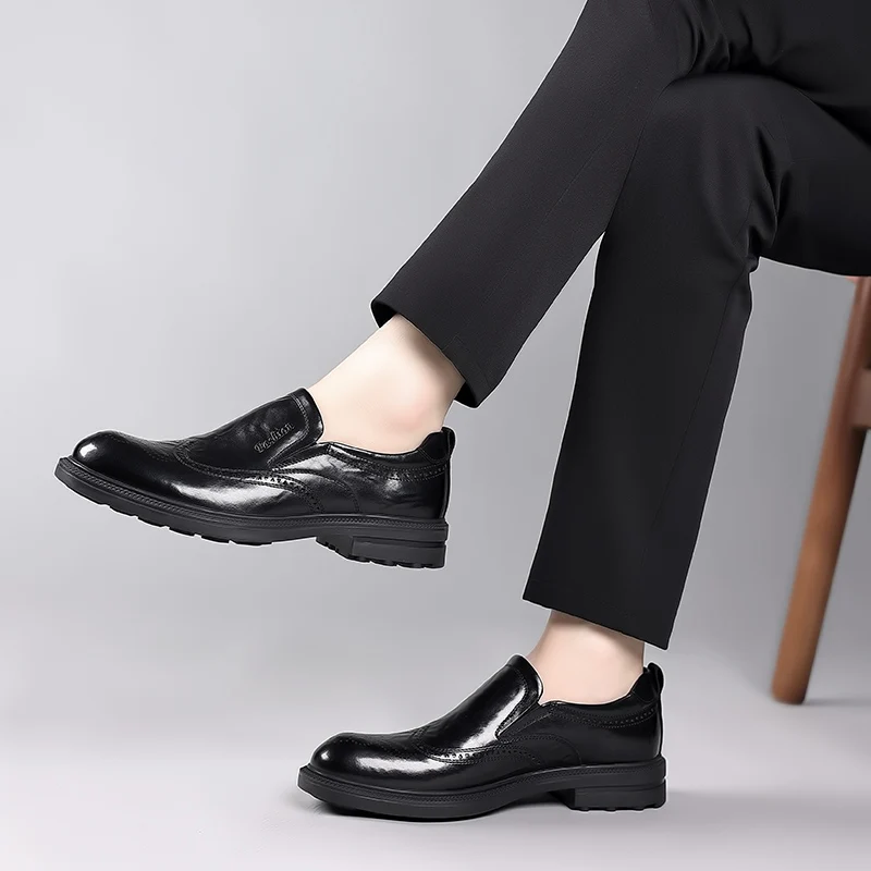 Men's business genuine leather shoes, British retro carved block shoe covers, wearing flat shoes, designer Oxford dress shoes