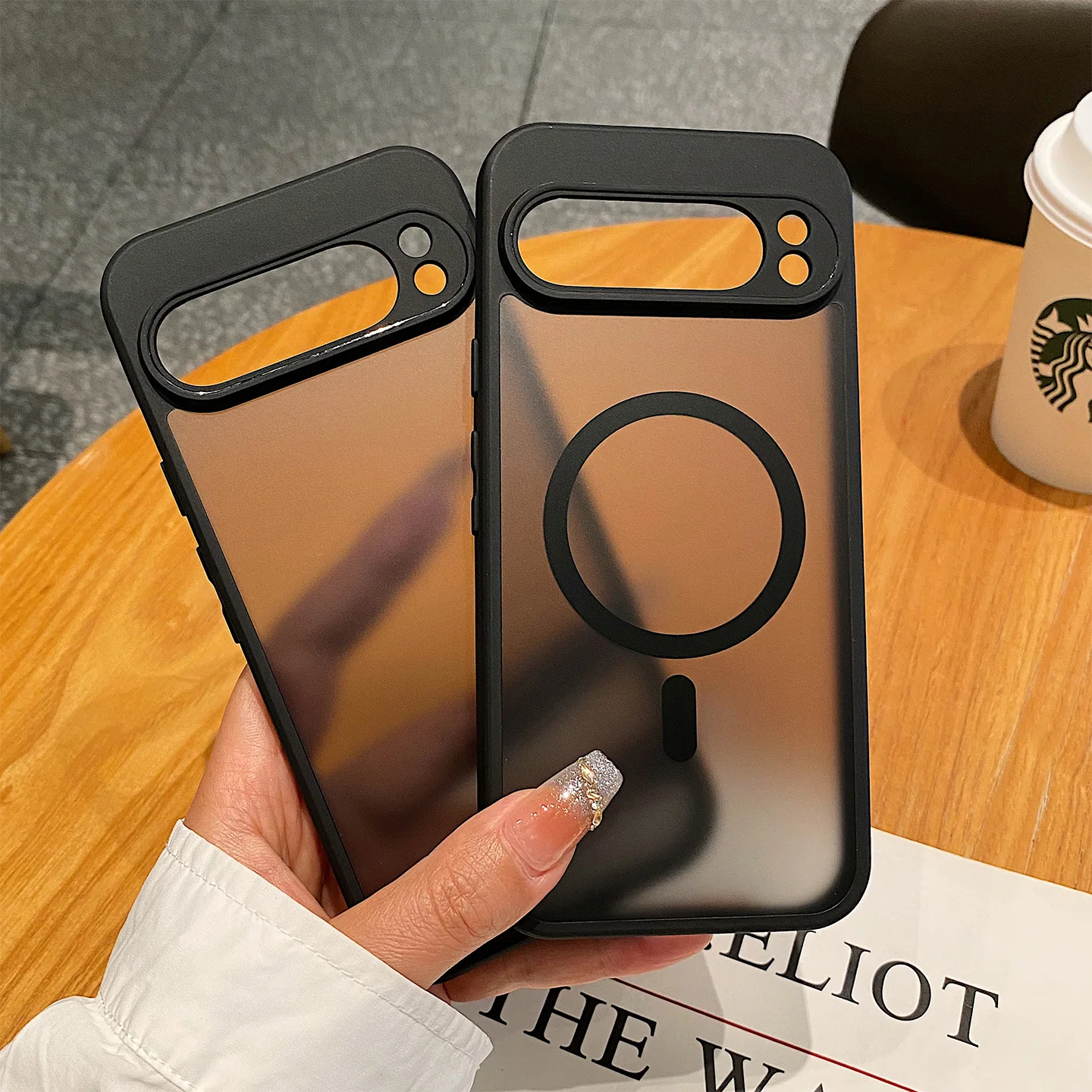 Luxury Matte Clear Shockproof Magnetic Bumper Case with Simple Armor Cover