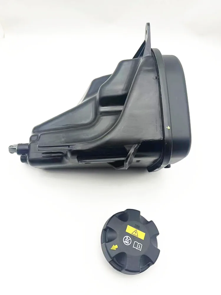 OE; 17138621092 17137552546 17117639021 for BMW Coolant Expansion Kettle Cover E70 X5