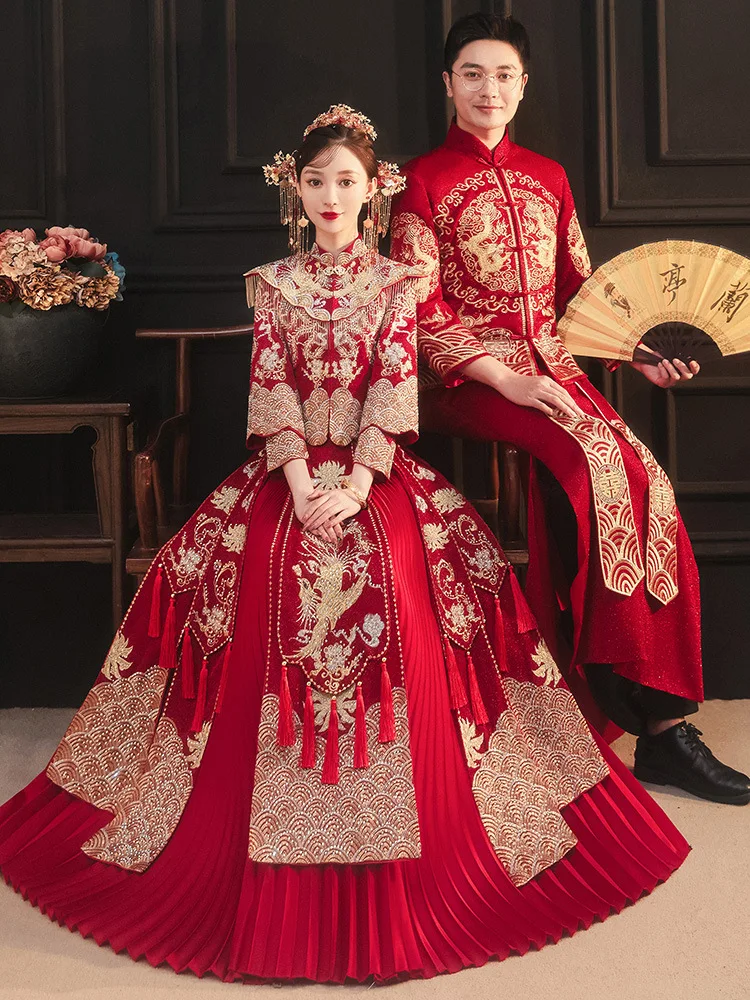 Bride Red Embroidery Qipao Wedding Dress Retro Chinese Style Cheongsam