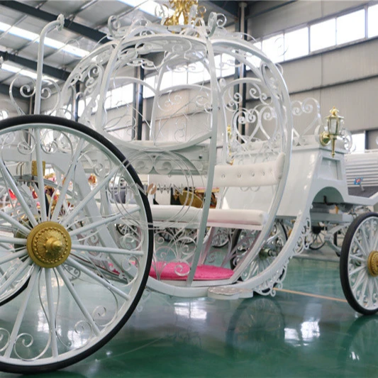 

2022 Electric Princess Horse Carriage Luxury Pumpkin Carriage Royal Wedding Horse Cart for Sale