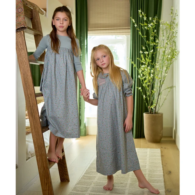 Collection de robes AS SS26, robe à imprimé floral pour filles, robe smockée, vêtements assortis pour garçons et famille 1