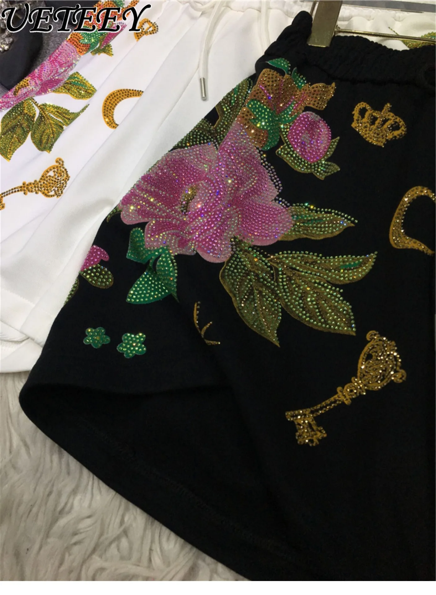 Oversize Plump Girls Heavy Embroidery Hot Drilling Shorts Women's High Waist All-Matching Elastic Waistband Wide Leg Short Pants