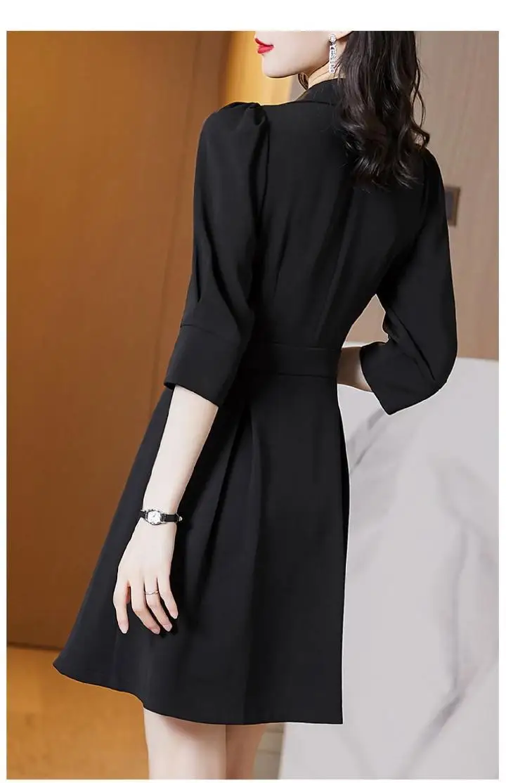 Black Suit Dress Autumn New Item Small Black Dress Hepburn Styl Age Reducing Waist Cinching Slimming Temperament Goddess Dresses
