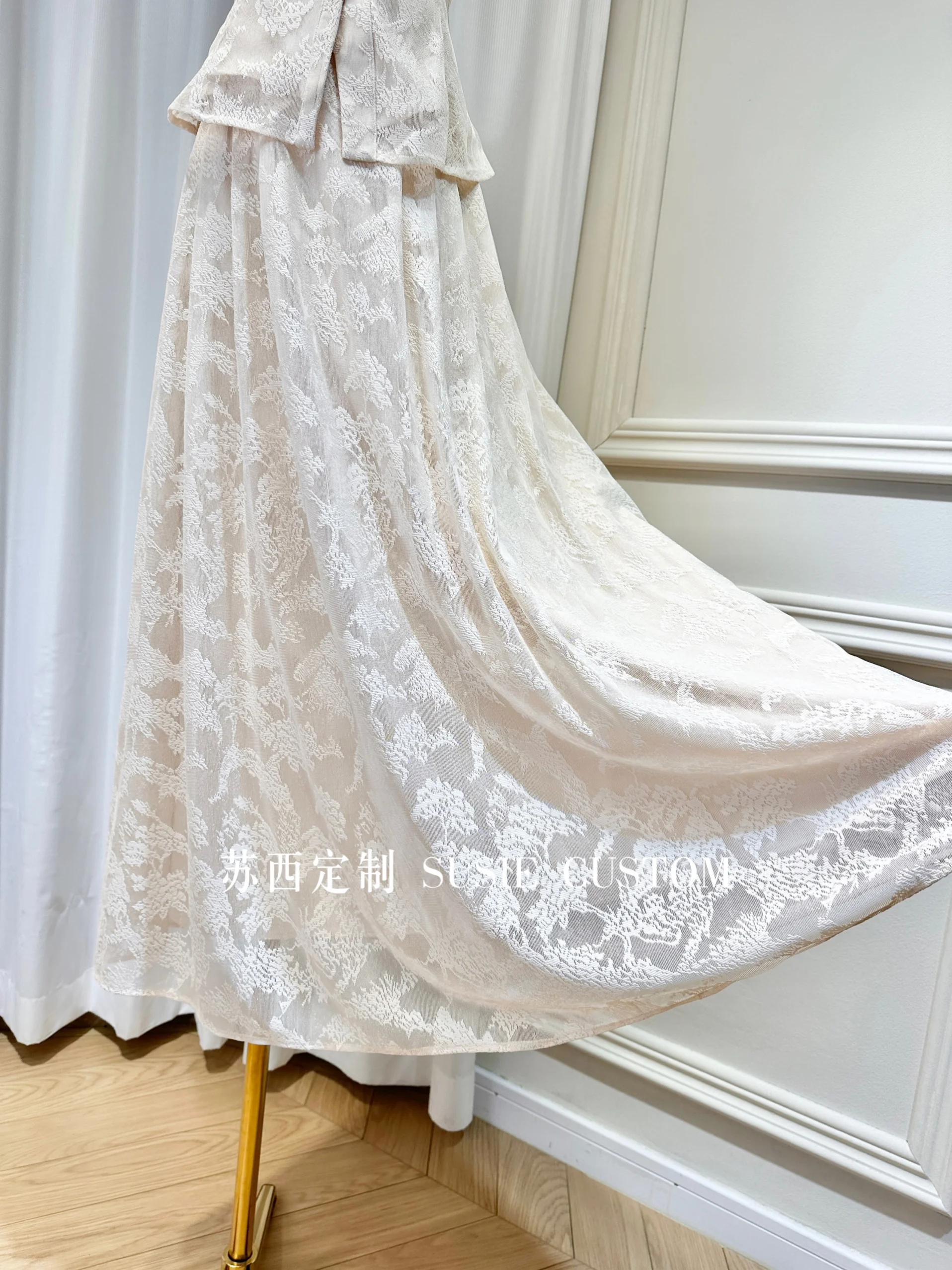 Chinese Style Lace Embroidered Metal Single-Breasted Sleeveless Vest Top High Waist A-line Pocket Long Skirt Two-Piece Set Women