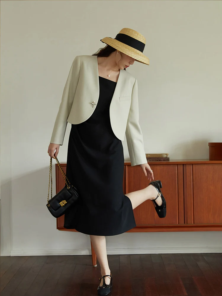 Long Black Slip Solid Dress Slit Design Elegant Square Neck Slip Dress Adjustable Strap -S8f993a22de00412bb16baba1245f5426k