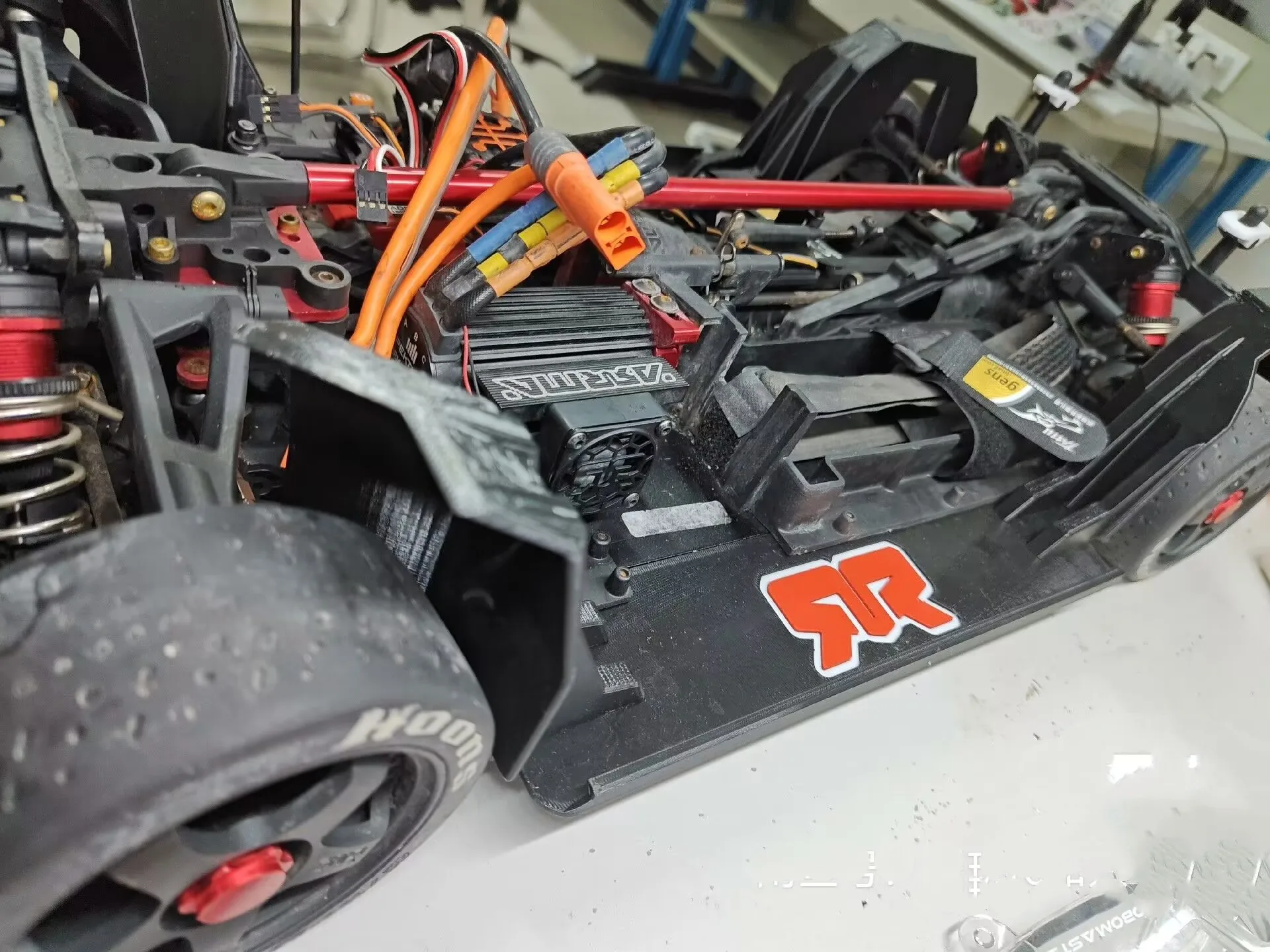 Garde-boue ARRMA Infraction V2 6S BLX 1/7 RTR - Pièce RC Tout Terrain