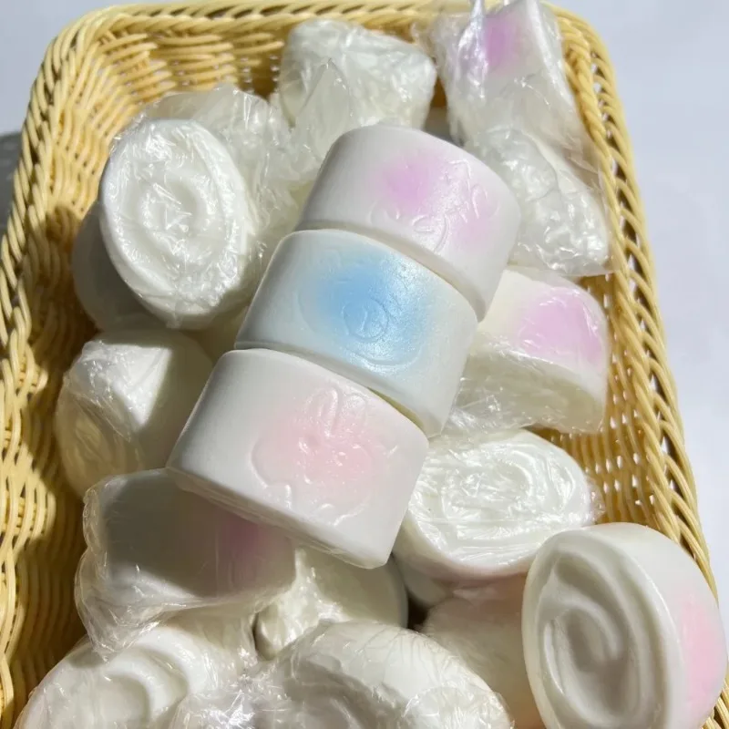 Sticky Simulation of Stuffed Buns Squeezing Toys To Relieve The Rising Anxiety Caused By Stress Adult Gift Children with Autism