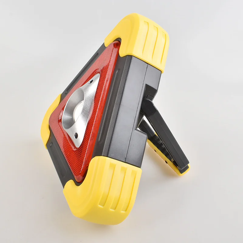 Portable Three-in-one Car Emergency Breakdown Warning Triangle Car Tripod LED Lighting USB Charging Port