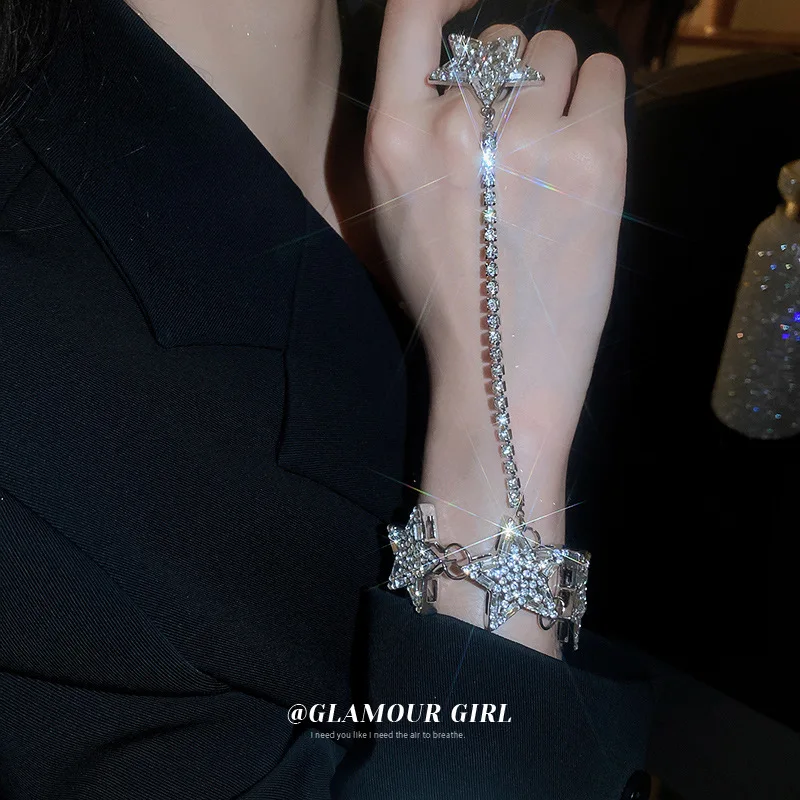 Zircone Star Hand Band Rings Bracciale Gioielli Set Luxury Shiny Metal Star Ring One Piece Full Rhinestone Hand String Hand Chain