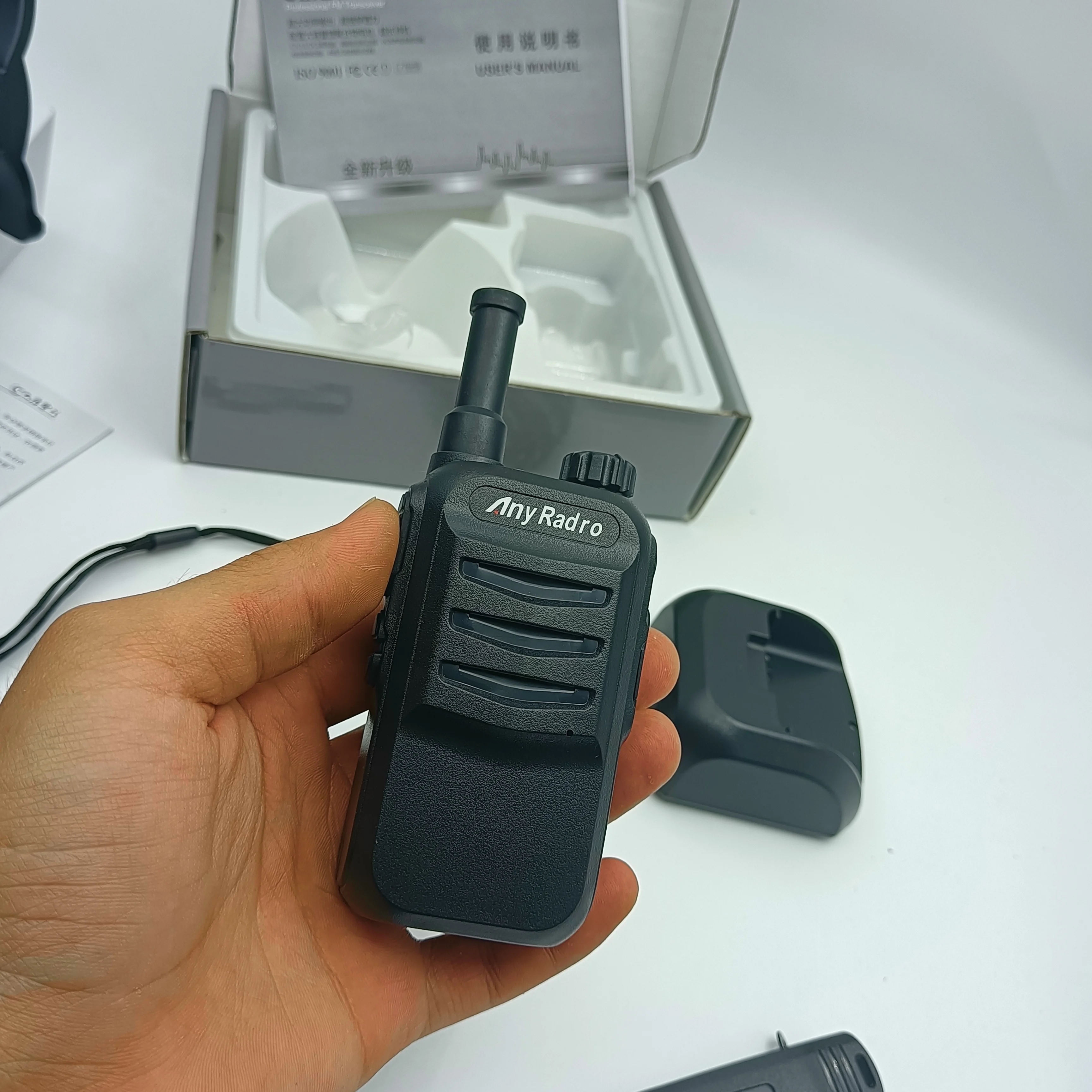 uhf 400-470mhz 5w mini walkie talkie