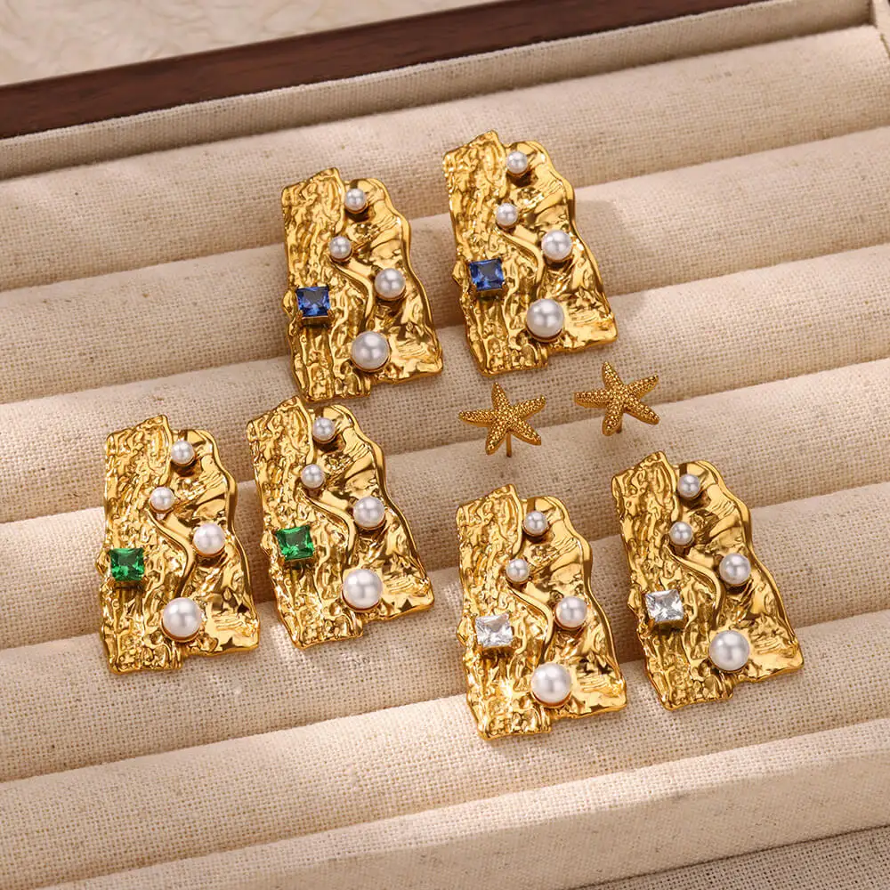 Zircon Irregular Pearl Stud Earrings For Women