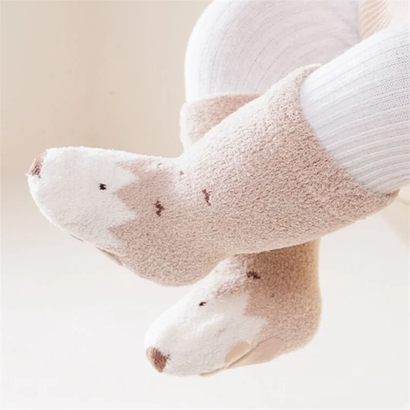 Lawadka Winter Newborn Baby Girl Boy Socks Anti Slip Coral Fleece Toddler Socks For Girls Boys Thick Warm Infant Baby Sock 0-3Y 2