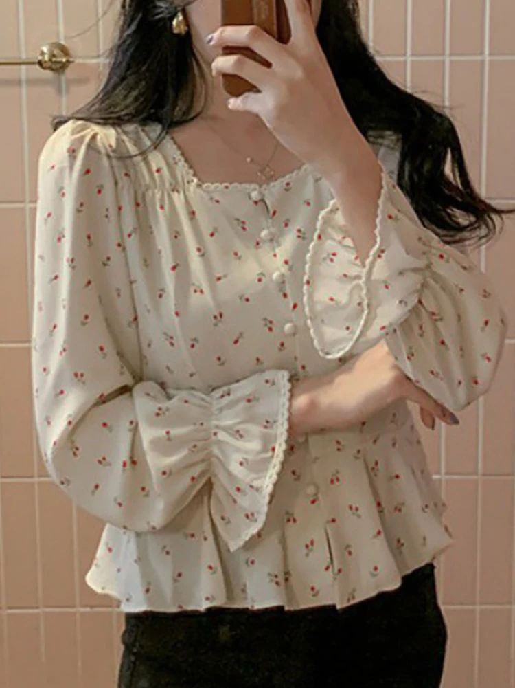 

Girls Korean Chic Age Reducing Romantic Season Gentle Small Fragmented Flower Square Neck Slim Short Women Shirt Blouse