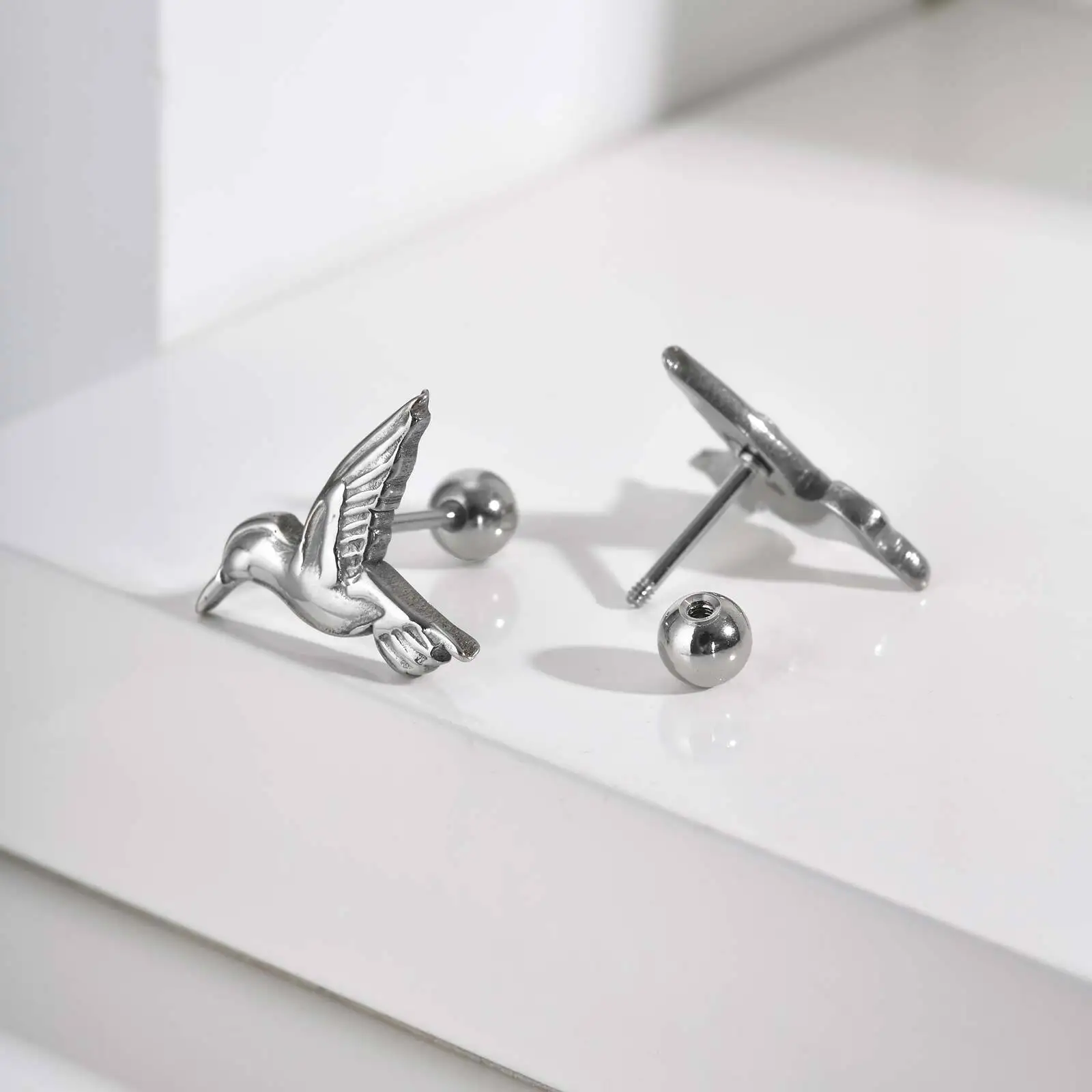 Flying Hummingbird Stud Earrings for Men,Stainless Steel Metal Animal Elegant Bird Earring