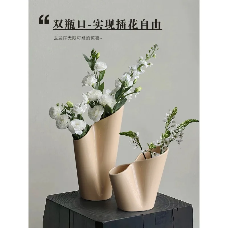 

European high-end ceramic mesh red creative vase tabletop decoration, living room flower arrangement, home decoration decoration