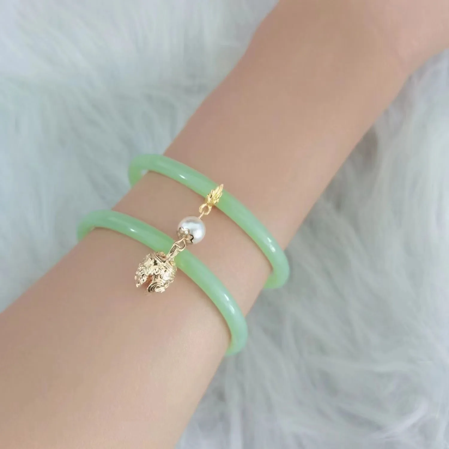 2Pcs/Set Natural Jade Jingle Bangles Retro Fairy Bell Glass Bracelet Femme Fashion Women's Casual China Jewelry Gifts