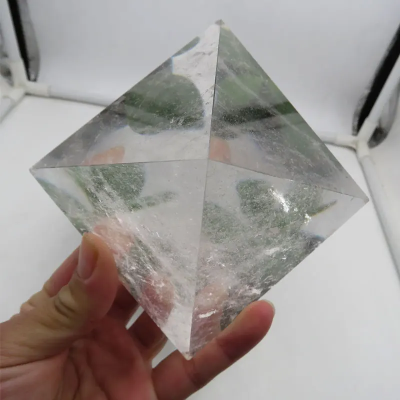 

Hot Sale ! 520~650g 90*90mm Large Natural Rock Clear Quartz Crystal Pyramid Reiki Healing Energy Pyramid