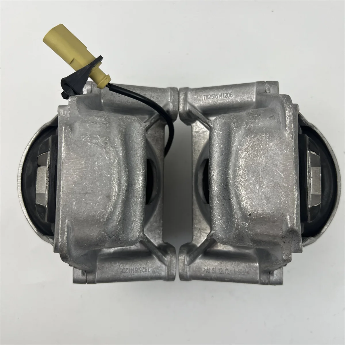 Acocila 1pcs Auto Engine Mounting Parts Rubber Metal Engine Mount For AUDI A4 Q5 8R0199381C 8R0199381E 8R0199381AK 8K0198381BG