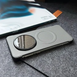 Ultra-Thin Borderless Magnetic Striped Case - Stylish Protective Shell for Honor Magic 7Pro (GRAY)