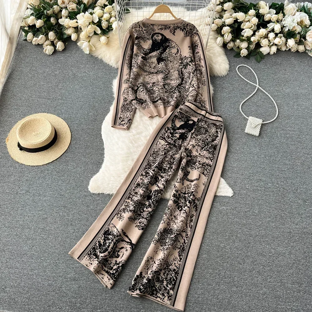 20204 New 2 Pieces Set Knitted Animal Print Sets Women O Neck Long Sleeve Knitwear+Wide Leg Long Pants Casual Patch Fashion