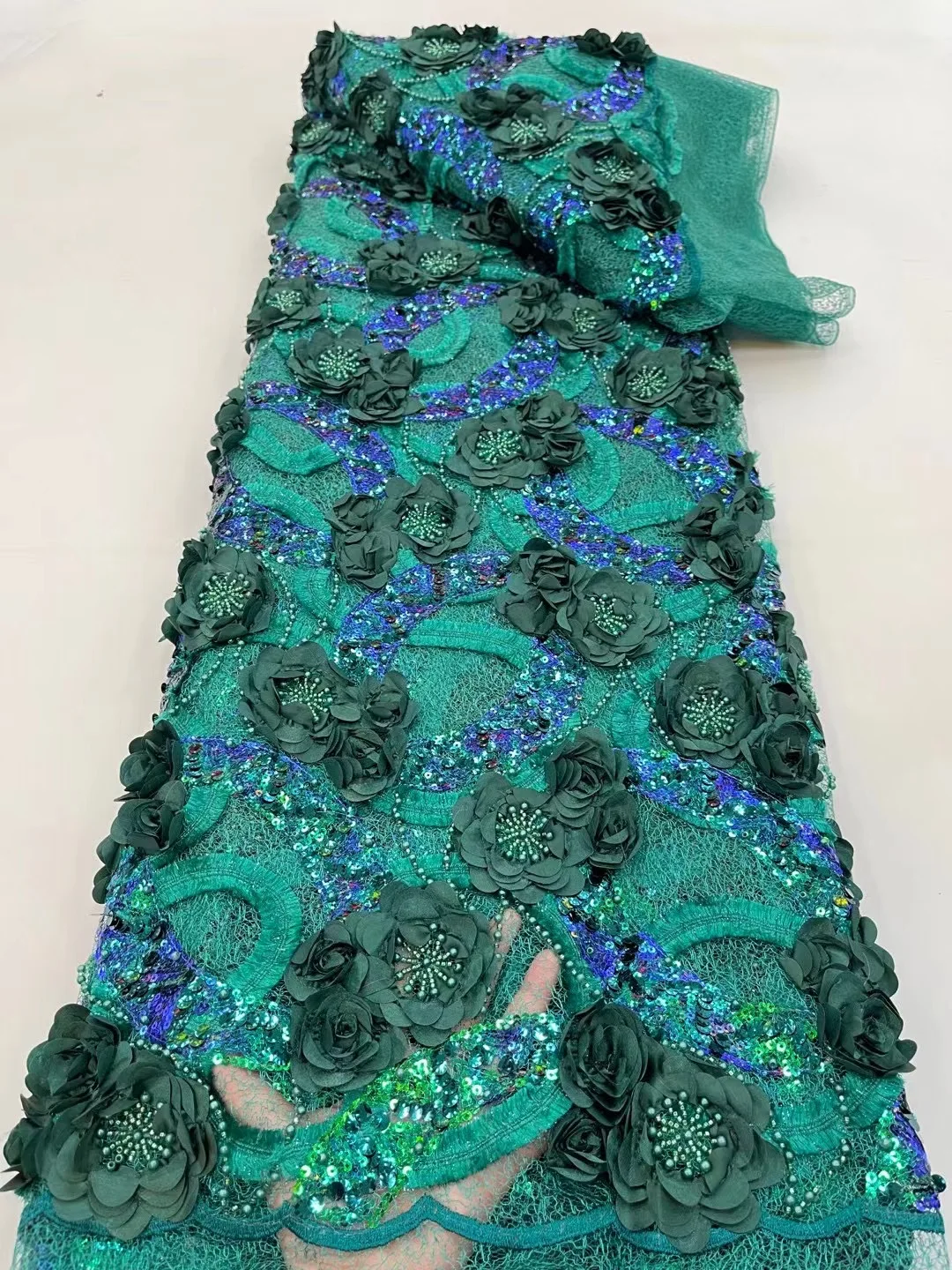 

Новейшая африканская роскошная кружевная ткань ручной работы с аппликацией и блестками и жемчугом 2022 французское кружево для свадебного платья