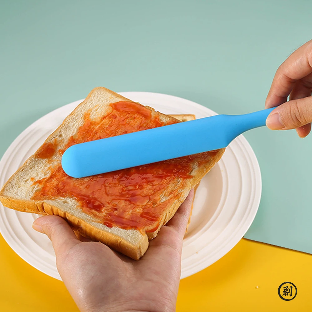 Food Grade Silicone Cream Scraper Household all-in-one Long Cake Spatula Heat-resistant Kitchen Baking Tool - Detail 2